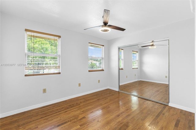 11610 NW 43rd St, Sunrise, FL 33323