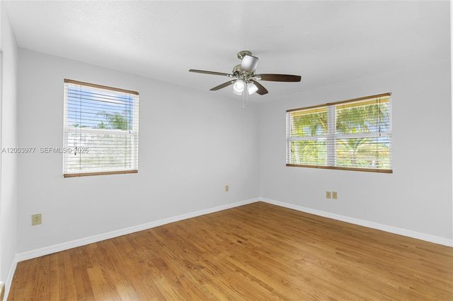 11610 NW 43rd St, Sunrise, FL 33323