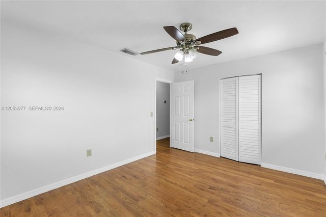 11610 NW 43rd St, Sunrise, FL 33323