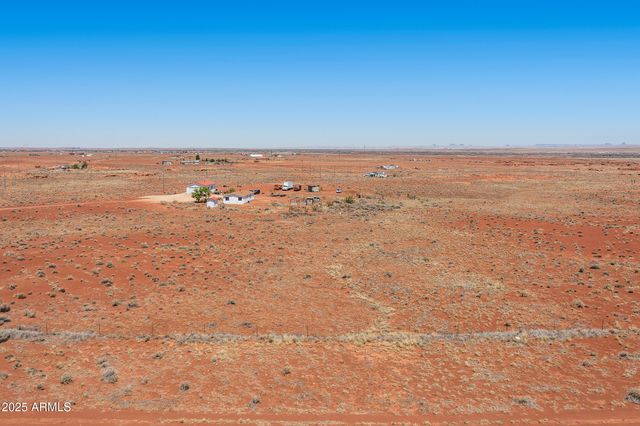 8613 REATA Road, Winslow, AZ 86047