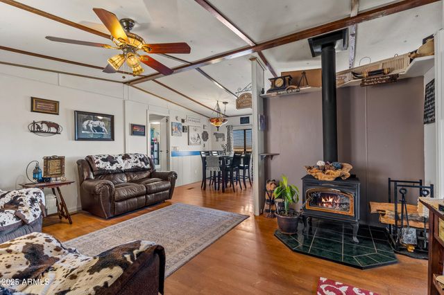 8613 REATA Road, Winslow, AZ 86047