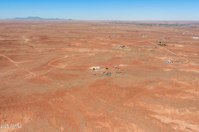 8613 REATA Road, Winslow, AZ 86047