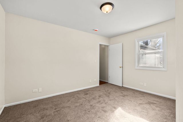 821 Penfield Avenue, Joliet, IL 60433