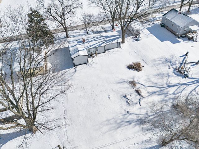 821 Penfield Avenue, Joliet, IL 60433