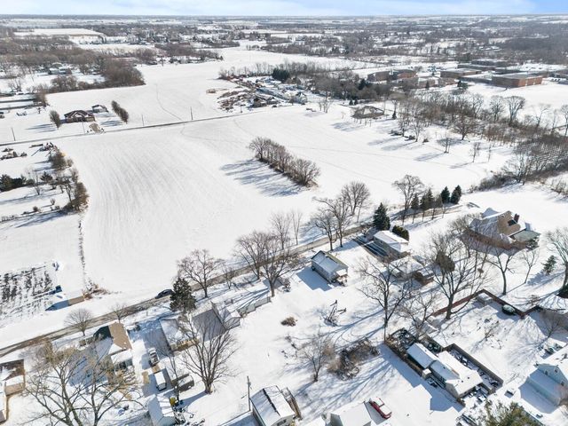 821 Penfield Avenue, Joliet, IL 60433