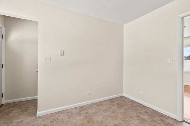 821 Penfield Avenue, Joliet, IL 60433