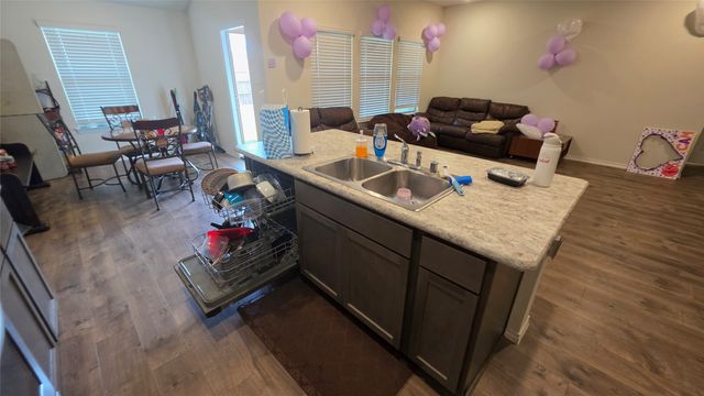 409 Samuel Street, Denton, TX 76207