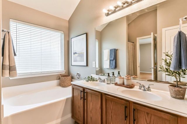 383 Ward Lane, Alvin, TX 77511