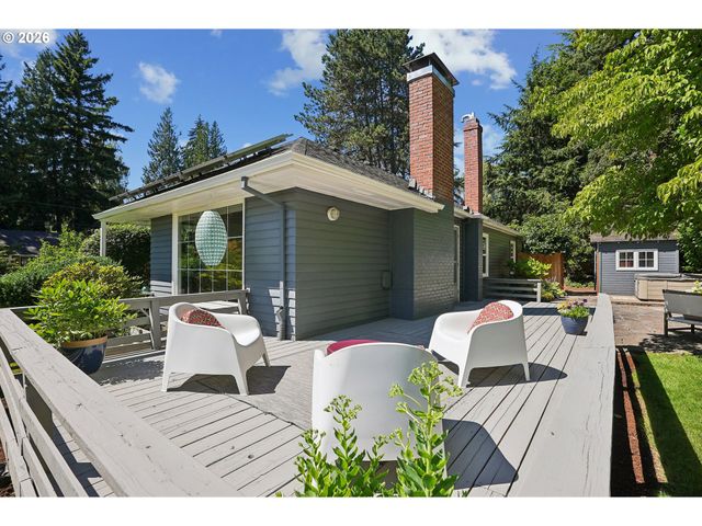 7250 Sw BENZ PARK Dr, Portland, OR 97225