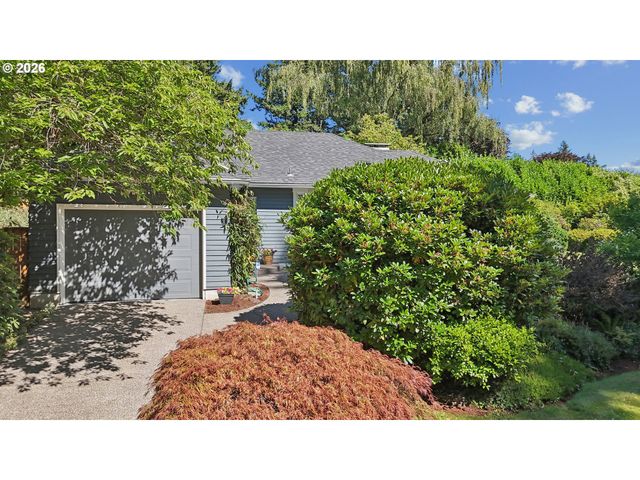 7250 Sw BENZ PARK Dr, Portland, OR 97225