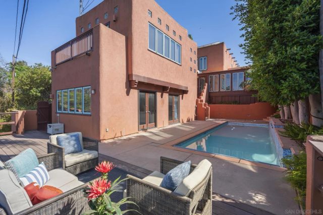 4408 Braeburn Rd, San Diego, CA 92116