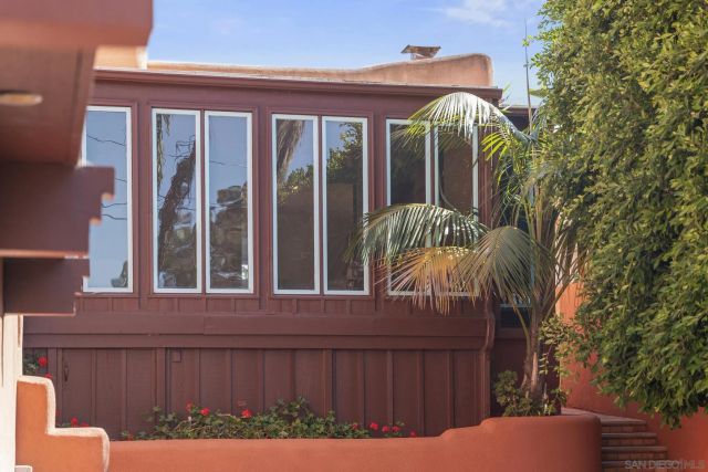4408 Braeburn Rd, San Diego, CA 92116