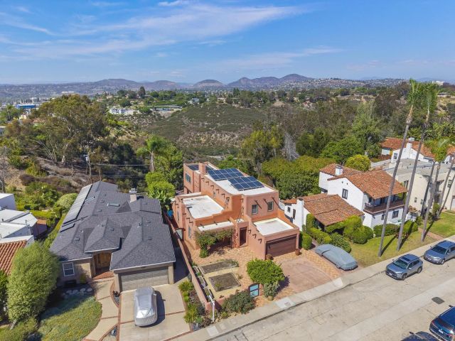 4408 Braeburn Rd, San Diego, CA 92116