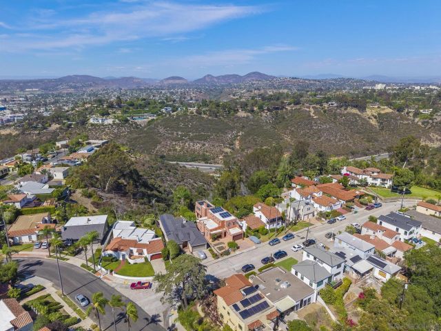 4408 Braeburn Rd, San Diego, CA 92116