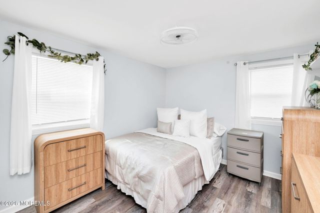 238 Forepeak Avenue, Beachwood, NJ 08722