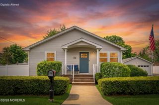 238 Forepeak Avenue, Beachwood, NJ 08722