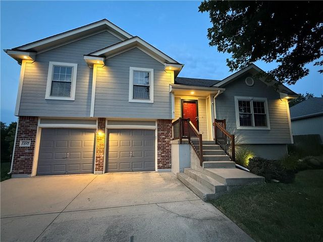 7224 E 163rd Terrace, Belton, MO 64012