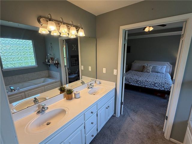 7224 E 163rd Terrace, Belton, MO 64012