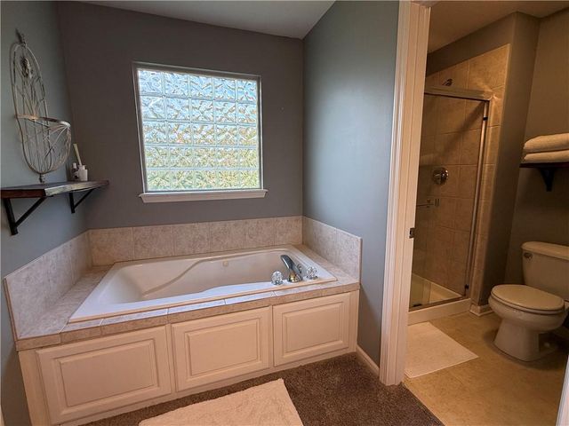 7224 E 163rd Terrace, Belton, MO 64012