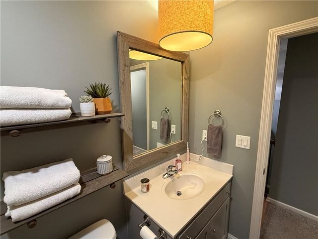 7224 E 163rd Terrace, Belton, MO 64012