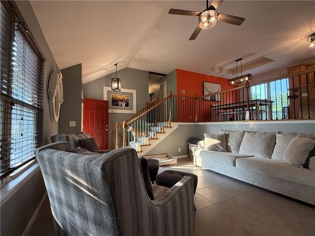 7224 E 163rd Terrace, Belton, MO 64012