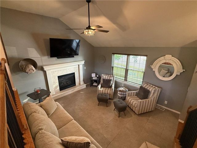7224 E 163rd Terrace, Belton, MO 64012