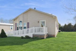 1661 Old Country Road 353, Riverhead, NY 11901