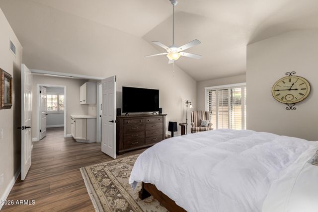 10010 E SUNNYSLOPE Lane, Scottsdale, AZ 85258