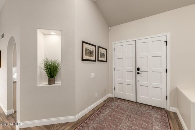 10010 E SUNNYSLOPE Lane, Scottsdale, AZ 85258