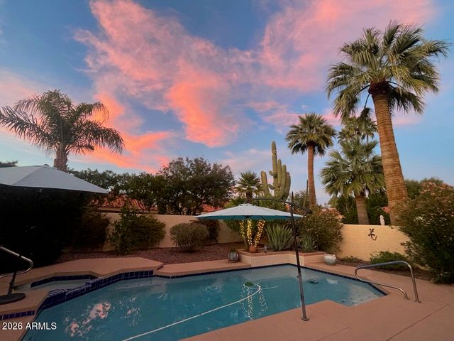 10010 E SUNNYSLOPE Lane, Scottsdale, AZ 85258