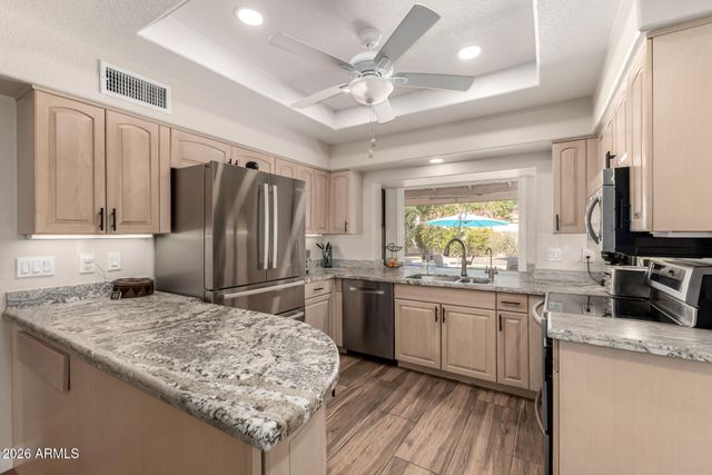 10010 E SUNNYSLOPE Lane, Scottsdale, AZ 85258