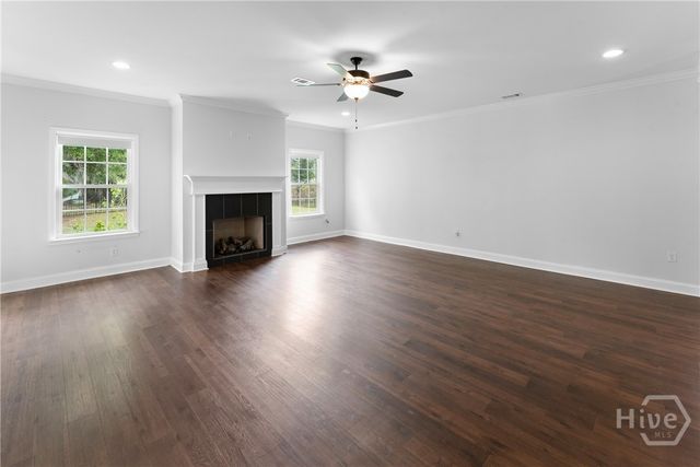 385 Timberland Circle, Richmond Hill, GA 31324