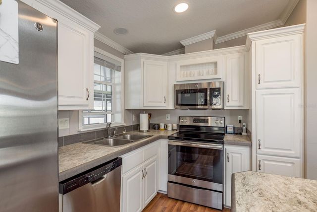 20000 US HIGHWAY 19 N 705, Clearwater, FL 33764