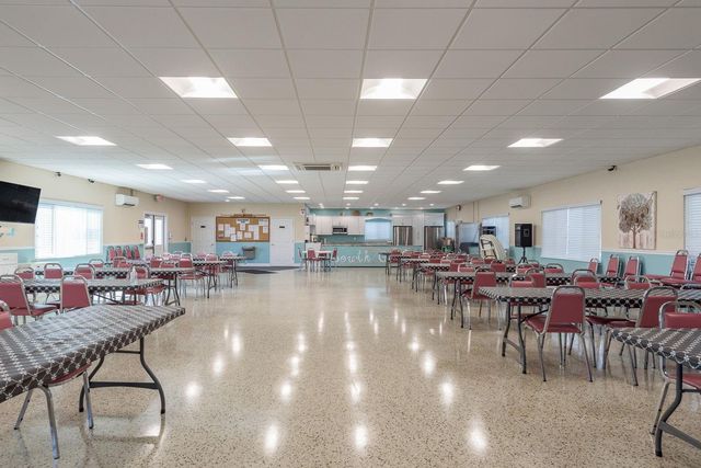 20000 US HIGHWAY 19 N 705, Clearwater, FL 33764