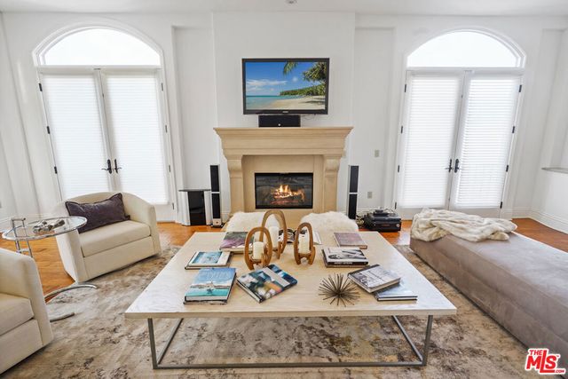 420 S HAMEL Road PH1, Los Angeles, CA 90048