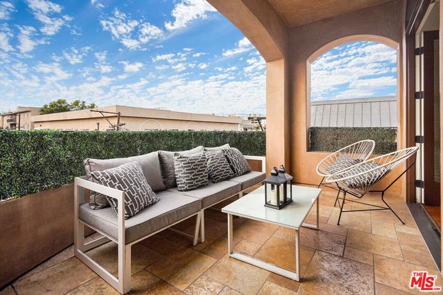 420 S HAMEL Road PH1, Los Angeles, CA 90048