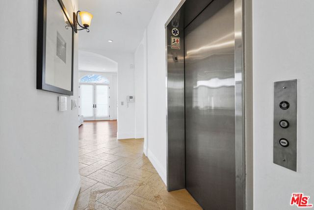 420 S HAMEL Road PH1, Los Angeles, CA 90048