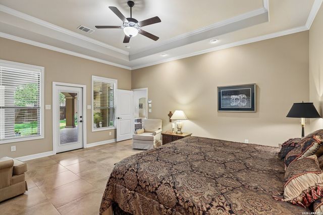 1139 CREEKSIDE POND RD, Seguin, TX 78155