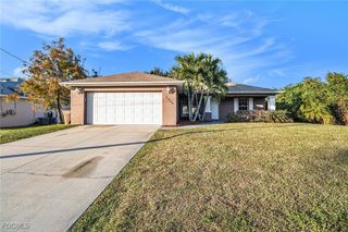 4306 14th ST SW, Lehigh Acres, FL 33976
