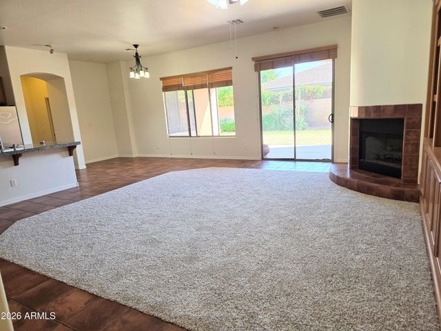 1021 W Horseshoe Avenue, Gilbert, AZ 85233