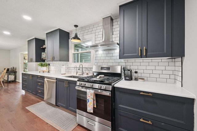 137 Oakland Boulevard NE, Newark, OH 43055