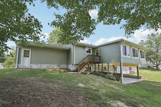 137 Oakland Boulevard NE, Newark, OH 43055