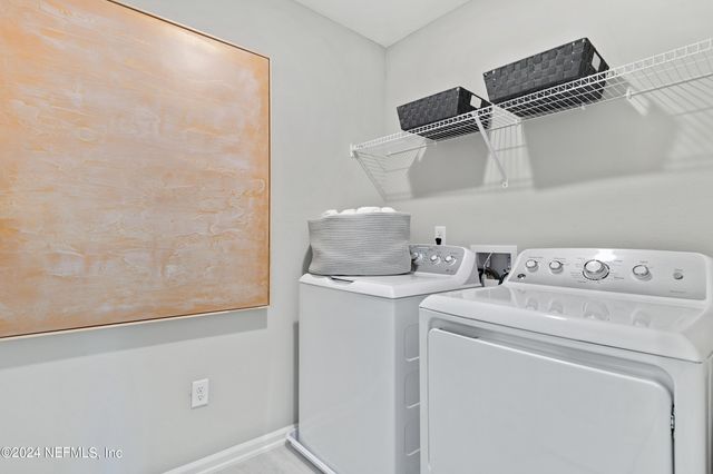 6059 CROSSROADS STATION Drive, Jacksonville, FL 32205