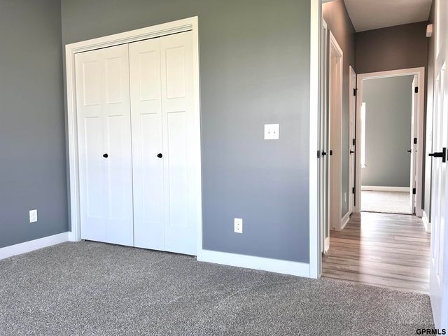 290 N 19th Street, Geneva, NE 68361