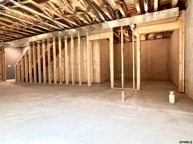 290 N 19th Street, Geneva, NE 68361