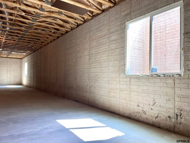 290 N 19th Street, Geneva, NE 68361