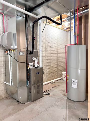 290 N 19th Street, Geneva, NE 68361