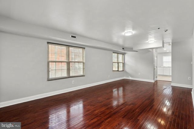 4410 FOOTE ST NE, Washington, DC 20019