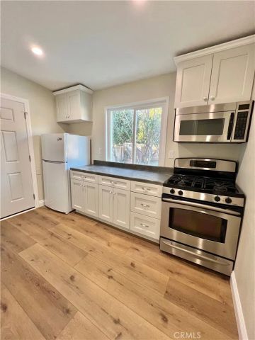 19145 Jovan, Tarzana, CA 91335