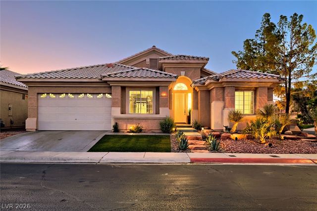 8870 Las Montanas Avenue, Las Vegas, NV 89147